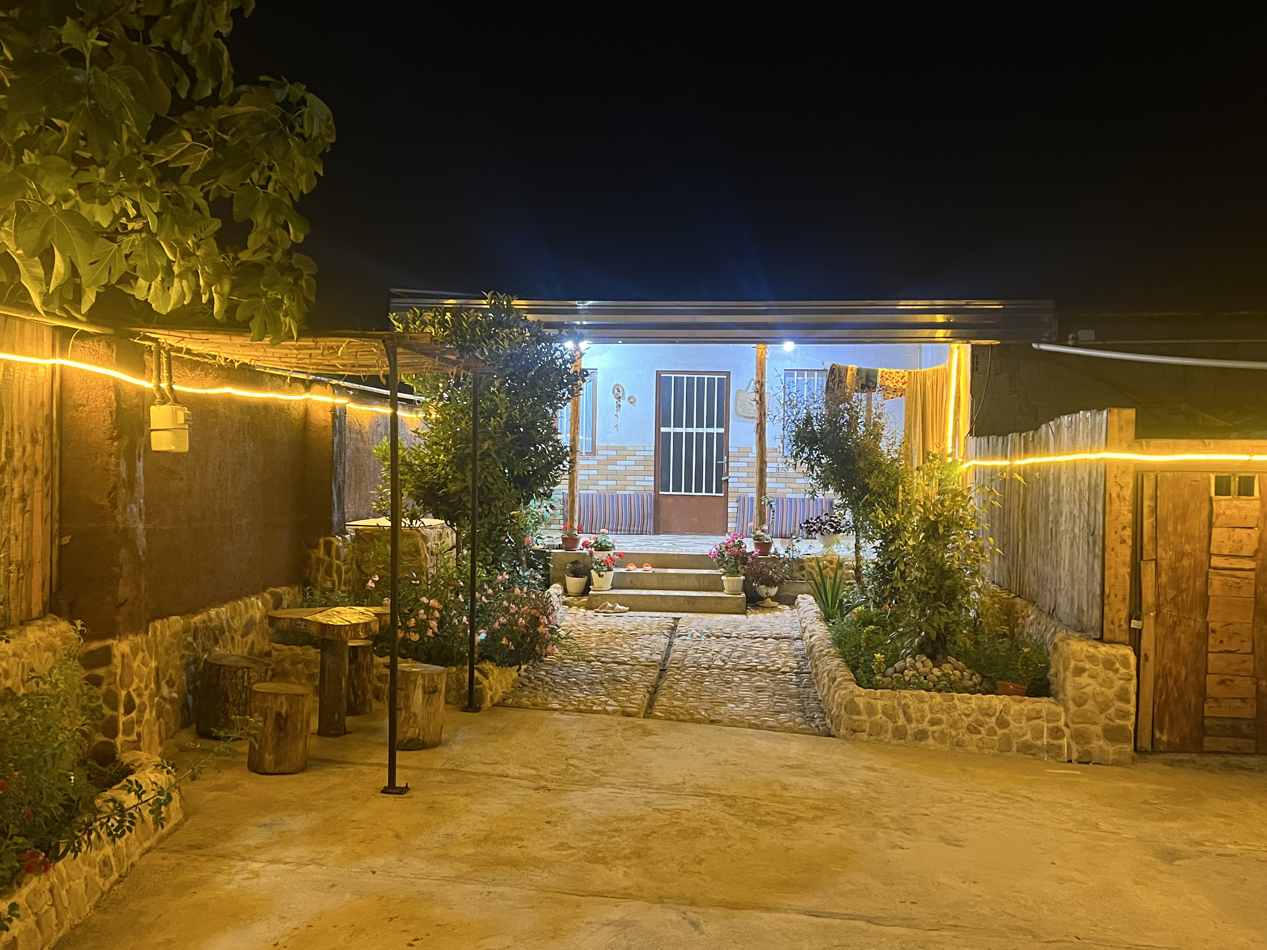 اجاره ویلا دو خوابه  شهری بهشهر - اقامتگاه در بهشهر